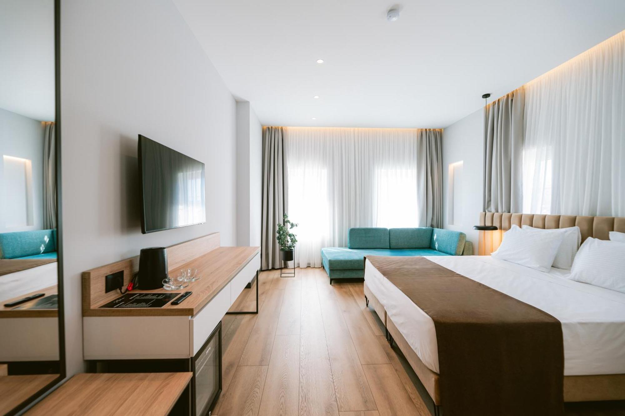 Tribute Hotel Shkoder Exterior photo